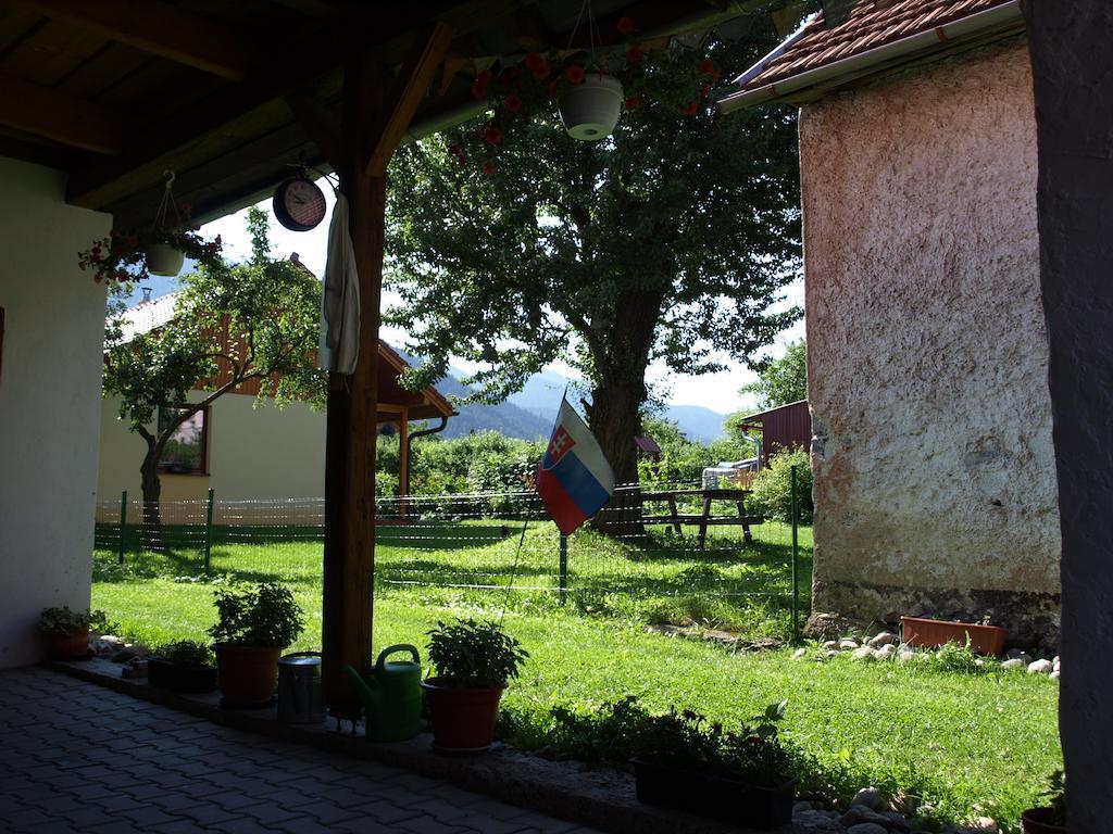 Vidiecky apartmán Kubo Pavčina Lehota Exterior foto