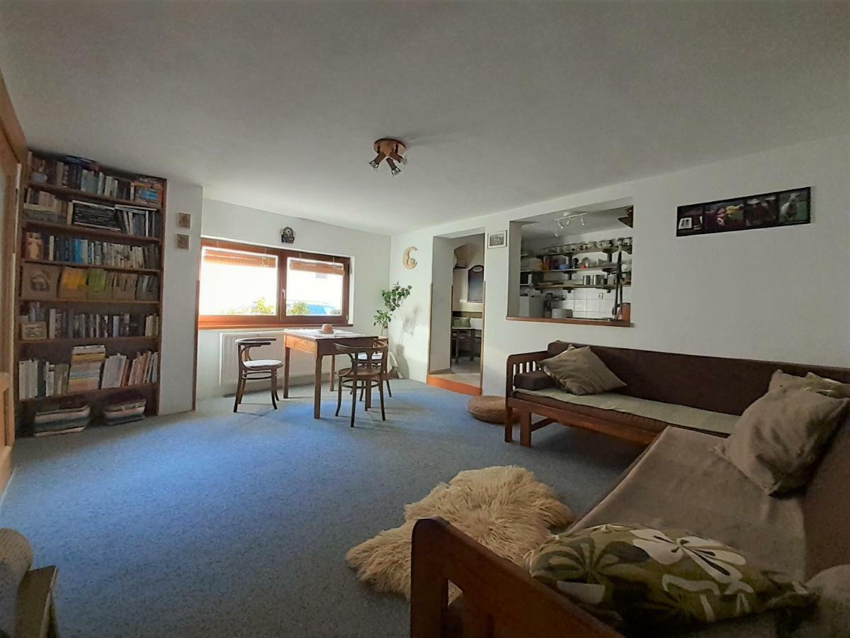 Vidiecky apartmán Kubo Pavčina Lehota Exterior foto